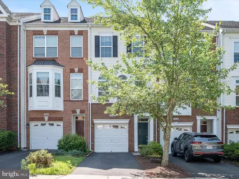 20430 Chetwood Ter, Ashburn, VA 20147