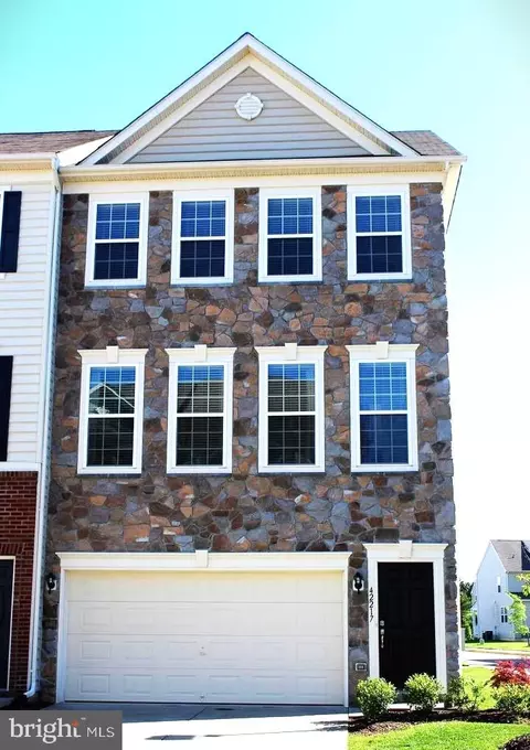 42217 Dean Chapel Sq, Chantilly, VA 20152