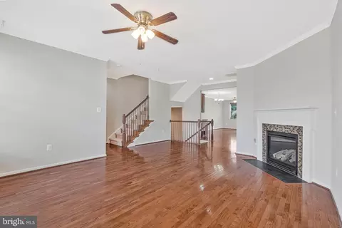 24847 Mason Dale Ter, Chantilly, VA 20152 photo 7