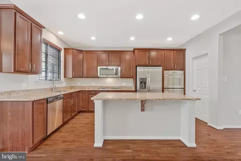 24847 Mason Dale Ter, Chantilly, VA 20152 photo 8