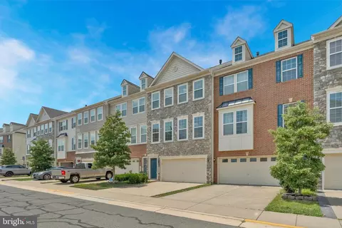 24847 Mason Dale Ter, Chantilly, VA 20152 photo 2