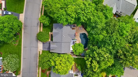 47236 Middle Bluff Pl, Sterling, VA 20165 photo 52