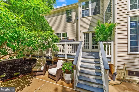 47236 Middle Bluff Pl, Sterling, VA 20165 photo 40