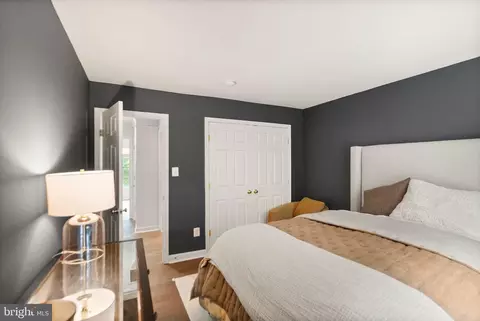 47236 Middle Bluff Pl, Sterling, VA 20165 photo 22