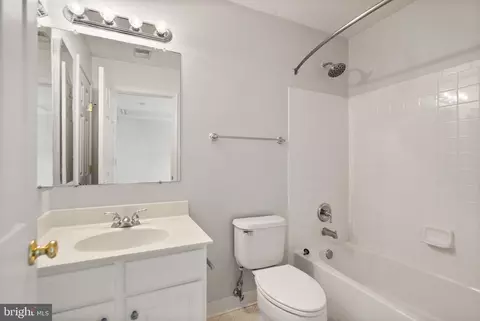 47236 Middle Bluff Pl, Sterling, VA 20165 photo 30