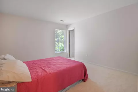 25817 Spring Farm Cir, Chantilly, VA 20152 photo 26