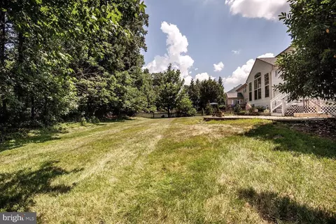25817 Spring Farm Cir, Chantilly, VA 20152 photo 2