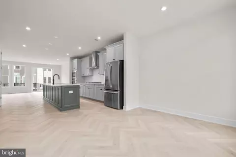 23079 Copper Tree Ter, Ashburn, VA 20148 photo 13