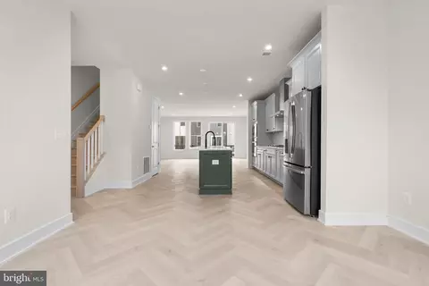 23079 Copper Tree Ter, Ashburn, VA 20148 photo 14