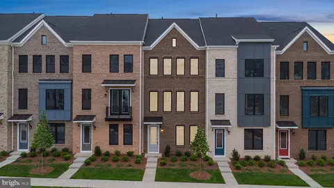 23079 Copper Tree Ter, Ashburn, VA 20148 photo 33