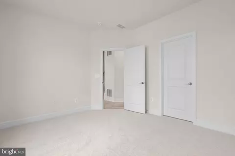 23079 Copper Tree Ter, Ashburn, VA 20148 photo 20