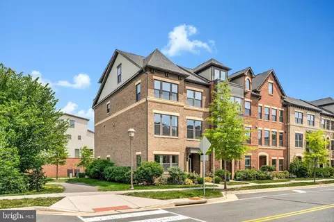 22416 Philanthropic Dr, Ashburn, VA 20148