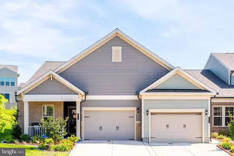 46394 Rose River Ter, Sterling, VA 20164
