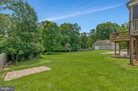 29 Cedar Dr, Sterling, VA 20164 photo 11