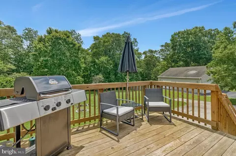29 Cedar Dr, Sterling, VA 20164 photo 16
