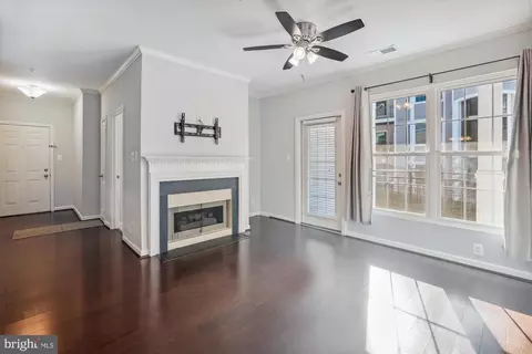 46588 Drysdale Ter #203, Sterling, VA 20165