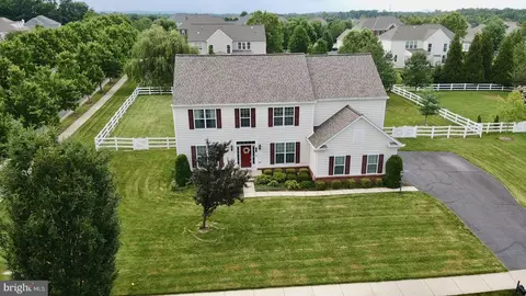 41316 Wilton Dr, Leesburg, VA 20175