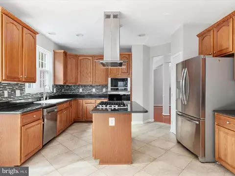 25868 Flintonbridge Dr, Chantilly, VA 20152 photo 16