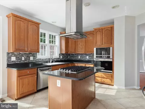 25868 Flintonbridge Dr, Chantilly, VA 20152 photo 15