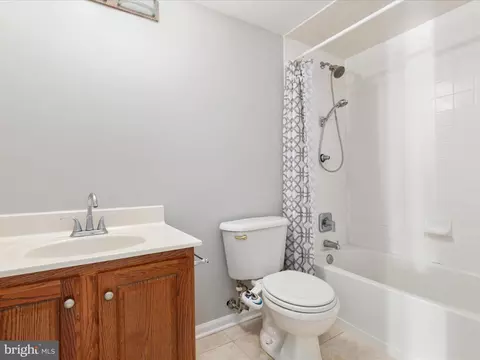 25868 Flintonbridge Dr, Chantilly, VA 20152 photo 34
