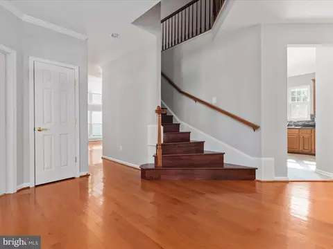 25868 Flintonbridge Dr, Chantilly, VA 20152 photo 4