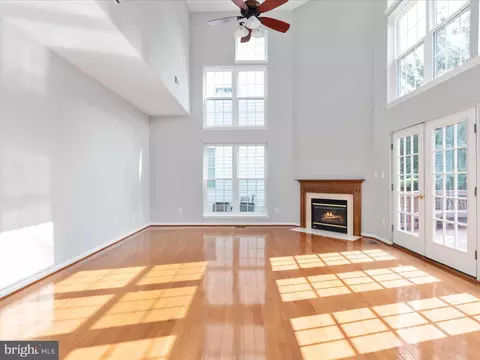 25868 Flintonbridge Dr, Chantilly, VA 20152 photo 9