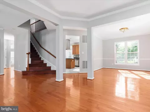 25868 Flintonbridge Dr, Chantilly, VA 20152 photo 3