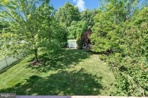 Exterior - 43485 Foxgrove Ct, Ashburn, VA 20147 photo 7 of 16