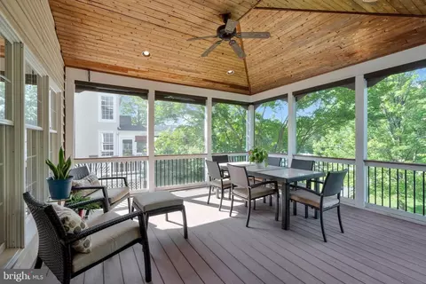 Exterior - 43485 Foxgrove Ct, Ashburn, VA 20147 photo 2 of 16
