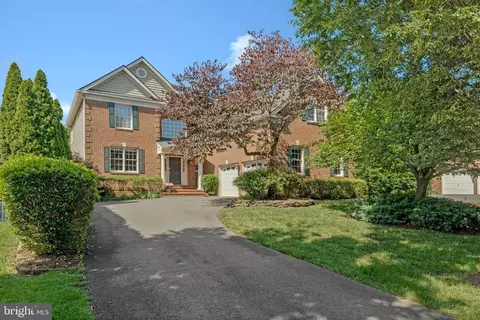 43485 Foxgrove Ct, Ashburn, VA 20147