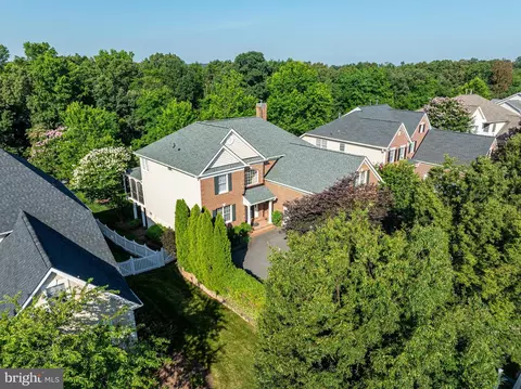 View/Area - 43485 Foxgrove Ct, Ashburn, VA 20147 photo 5 of 6