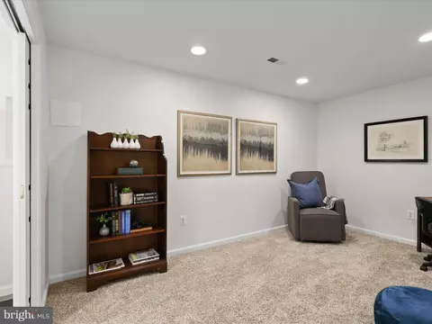 25449 Morse Dr, Chantilly, VA 20152 photo 28