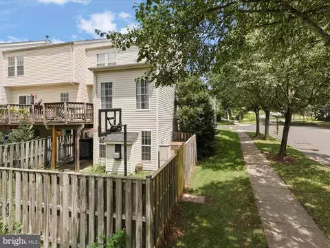 25449 Morse Dr, Chantilly, VA 20152 photo 34