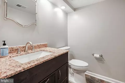 Other - 21806 Leatherleaf Cir, Sterling, VA 20164 photo 3 of 3