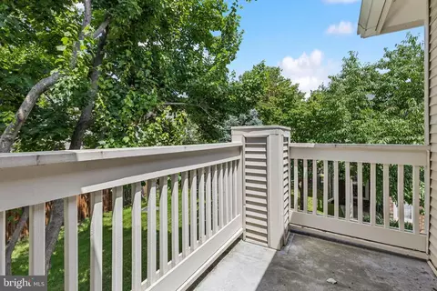 Exterior - 45050 Brae Ter #101, Ashburn, VA 20147 photo 4 of 5