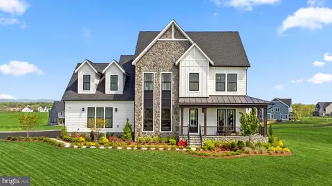 38875 Silver King Cir, Waterford, VA 20197