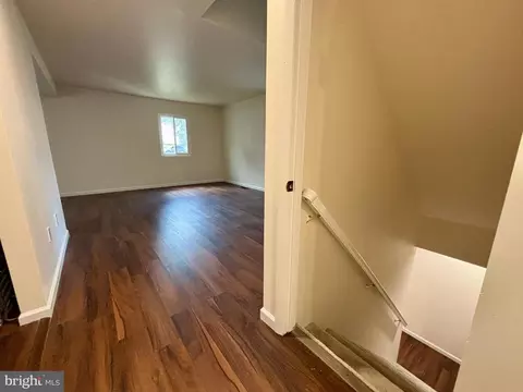 208 Keyes Ct, Sterling, VA 20164 photo 44