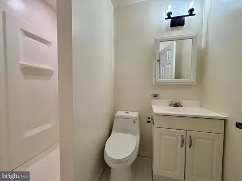 208 Keyes Ct, Sterling, VA 20164 photo 55