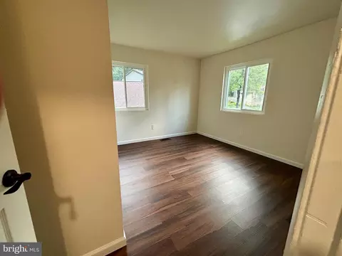 208 Keyes Ct, Sterling, VA 20164 photo 36