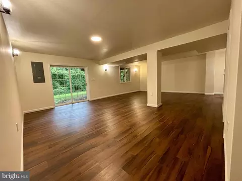 208 Keyes Ct, Sterling, VA 20164 photo 45