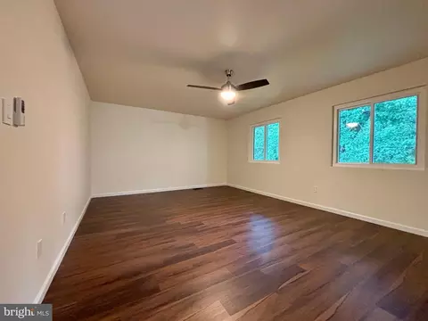 208 Keyes Ct, Sterling, VA 20164 photo 22