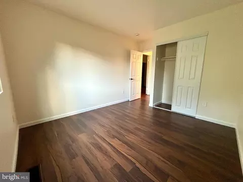 208 Keyes Ct, Sterling, VA 20164 photo 31