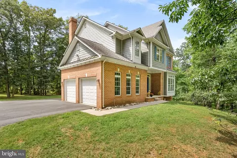 19033 Otley Rd, Purcellville, VA 20132