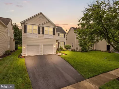 Exterior - 25530 Chilmark Dr, Chantilly, VA 20152 photo 11 of 11