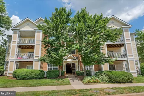 20933 Cedarpost Sq #303, Ashburn, VA 20147