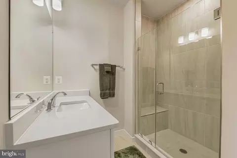 44486 Wolfhound Sq, Ashburn, VA 20147 photo 17