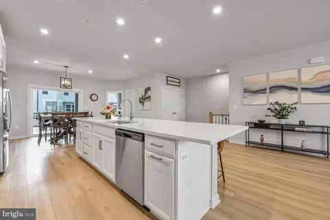 44486 Wolfhound Sq, Ashburn, VA 20147 photo 5