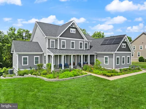 25613 Wyndham Point Ct, Aldie, VA 20105