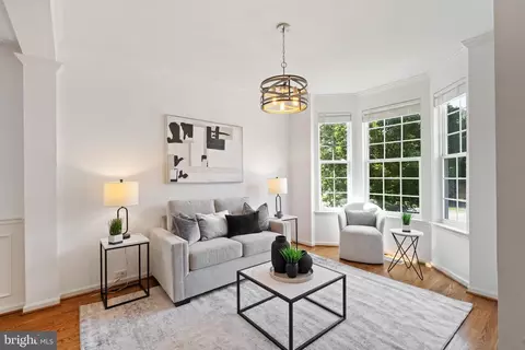 Living - 42262 Sand Pine Pl, Chantilly, VA 20152 photo 1 of 6