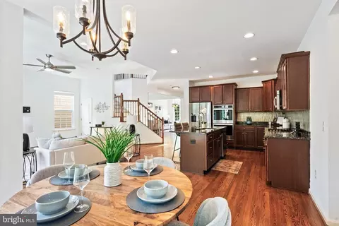 Other - 42262 Sand Pine Pl, Chantilly, VA 20152 photo 4 of 16
